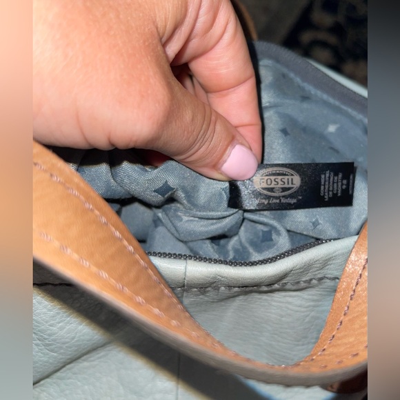 FOSSIL EXPLORER FOLD OVER LIGHT BLUE LEATHER SHOULDER TOTE HANDBAG ZB5258 - Picture 10 of 11